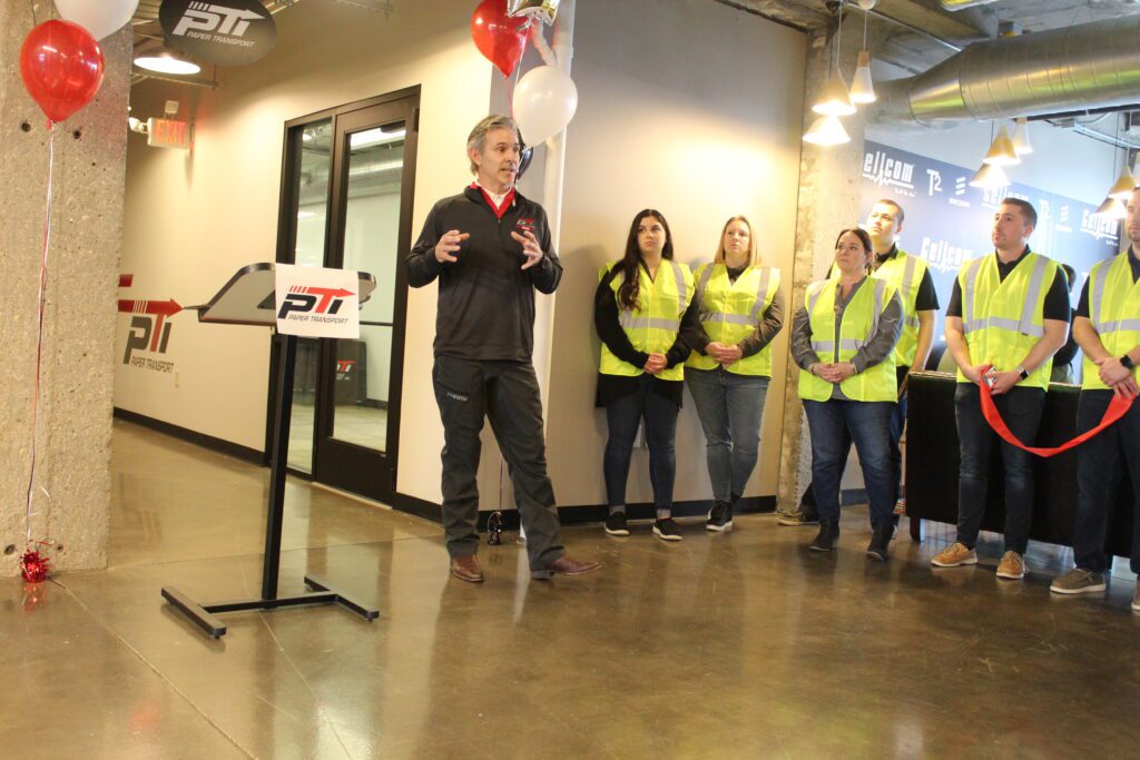 Green-Bay-Community-Welcomes-Paper-Transport-to-Downtown-Green-Bay